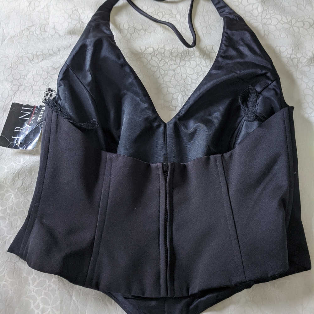 J. R. Nites Halter Top - Picture 3 of 3